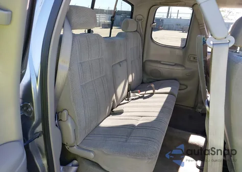 2001 Toyota Tundra Sr5 from USA, damaged, VIN 5TBRN34171S139773